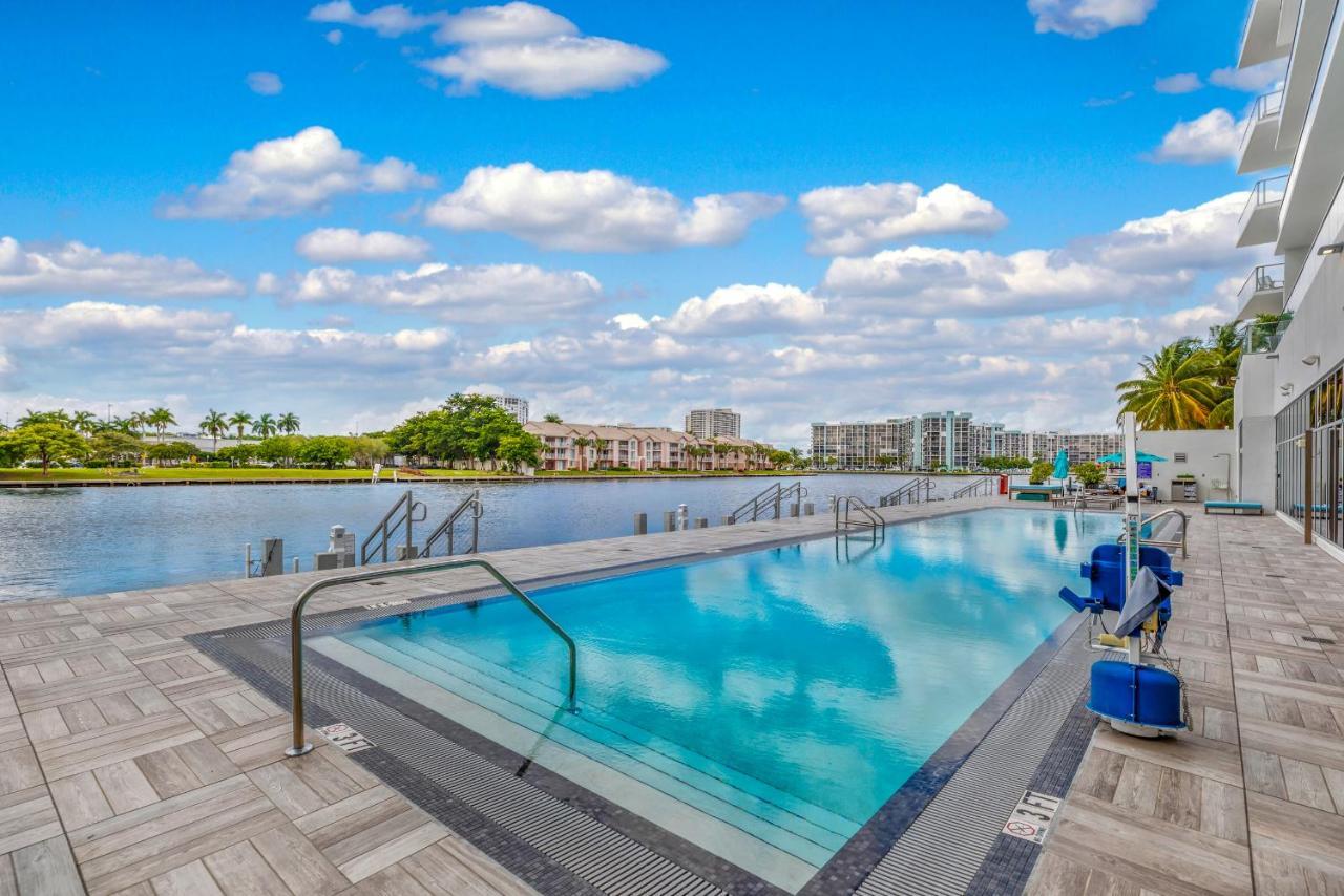 Hyde Beach House Resort - Million Apartment 2Bd 2Ba, Direct Ocean View, 1 Min From Beach, 6 Guests Hollywood Buitenkant foto