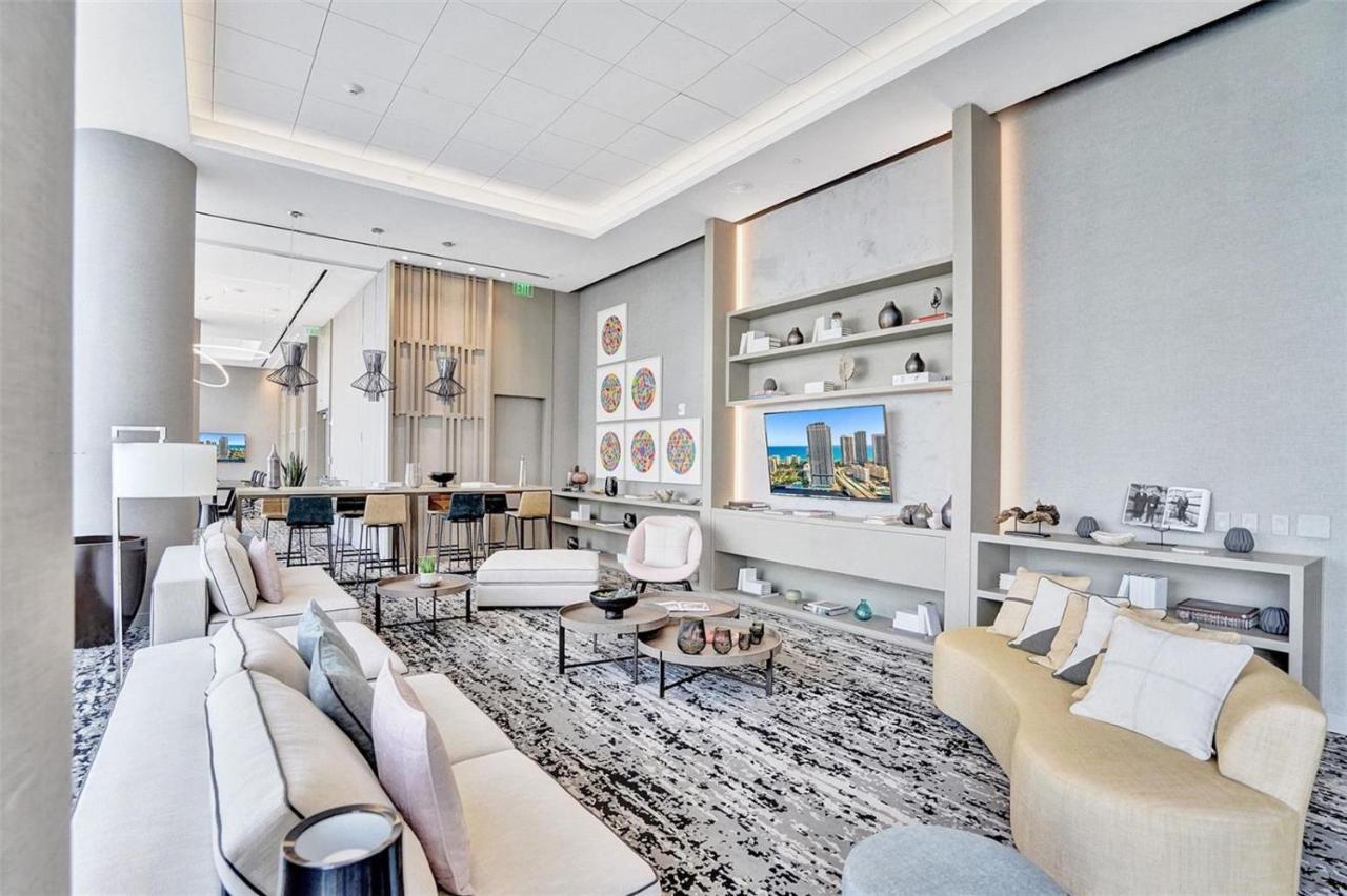 Hyde Beach House Resort - Million Apartment 2Bd 2Ba, Direct Ocean View, 1 Min From Beach, 6 Guests Hollywood Buitenkant foto